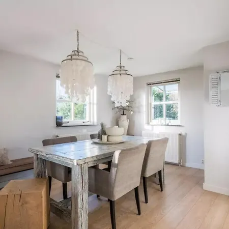 Casa Louis Holiday home *