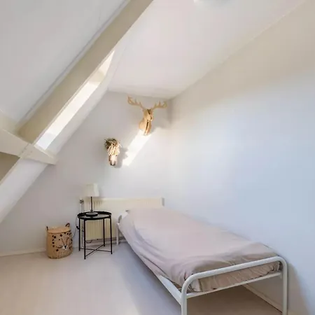 Holiday home Casa Louis Egmond aan den Hoef